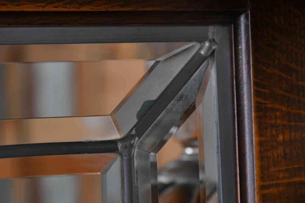 中古　美品　希少な廃番品　三越家具(現カントリーハウス)　Brugge(ブルージュ)　優美な装飾のミラー付きキャビネット　(R-087360)