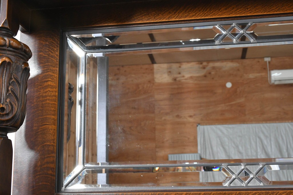 中古　美品　希少な廃番品　三越家具(現カントリーハウス)　Brugge(ブルージュ)　優美な装飾のミラー付きキャビネット　(R-087360)