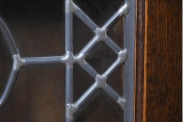 中古　美品　希少な廃番品　三越家具(現カントリーハウス)　Brugge(ブルージュ)　優美な装飾のミラー付きキャビネット　(R-087360)