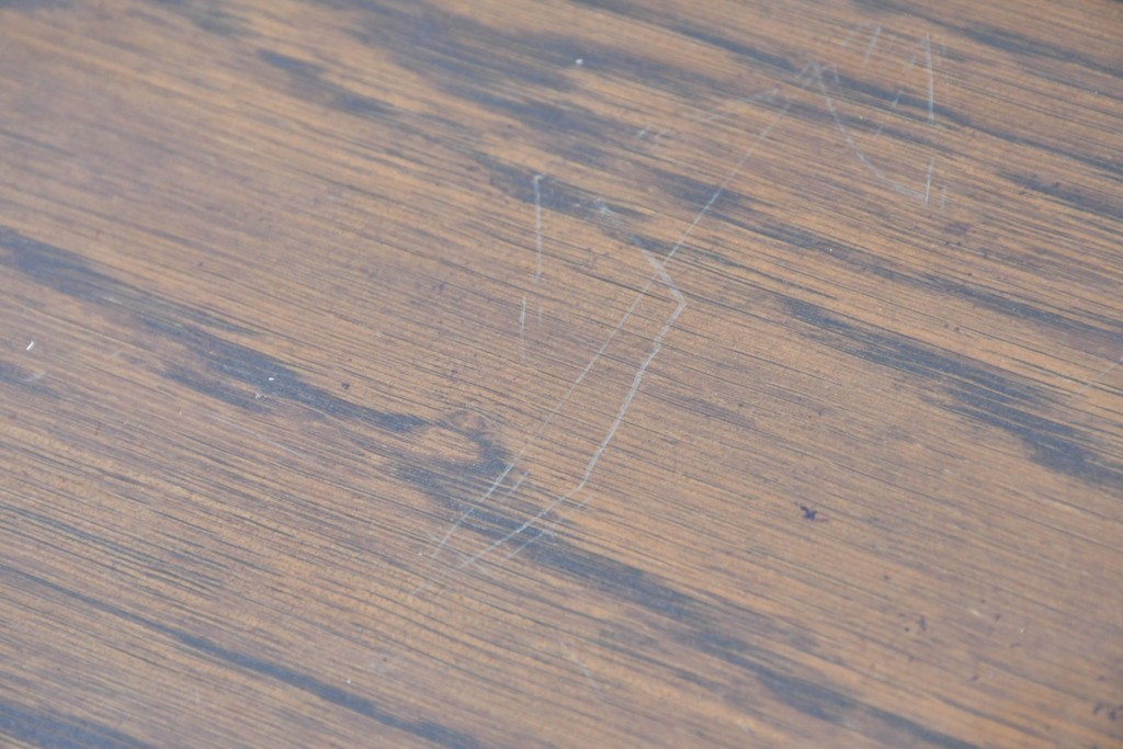 中古　希少な廃番品　三越家具(現カントリーハウス)　Brugge(ブルージュ)　ステンドグラス入り扉のサイドボード　(R-087361)