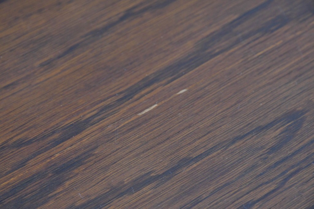 中古　希少な廃番品　三越家具(現カントリーハウス)　Brugge(ブルージュ)　ステンドグラス入り扉のサイドボード　(R-087361)