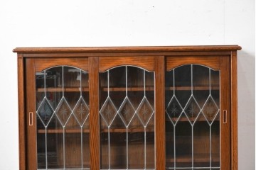 中古　希少な廃番品　三越家具(現カントリーハウス)　Brugge(ブルージュ)　ステンドグラス入り扉のサイドボード　(R-087361)