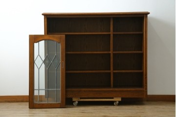 中古　希少な廃番品　三越家具(現カントリーハウス)　Brugge(ブルージュ)　ステンドグラス入り扉のサイドボード　(R-087361)