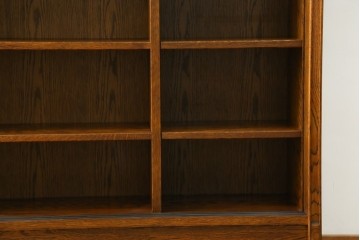 中古　希少な廃番品　三越家具(現カントリーハウス)　Brugge(ブルージュ)　ステンドグラス入り扉のサイドボード　(R-087361)