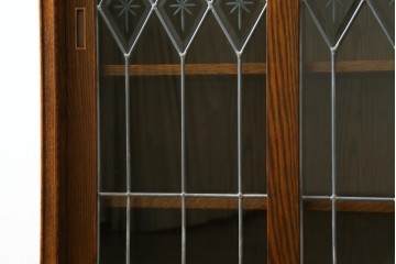 中古　希少な廃番品　三越家具(現カントリーハウス)　Brugge(ブルージュ)　ステンドグラス入り扉のサイドボード　(R-087361)