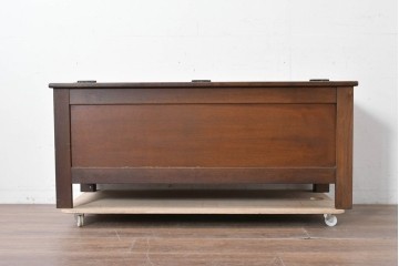 ベルギーヴィンテージ　オーク材　彫刻が印象的なブランケットボックス　(R-087362)