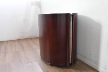 イタリアアンティーク　Tecno(テクノ)社　Eugenio Gerli(エウジェニオ・ジェルリ)デザイン　「Jamaica」　B106　ユニークなフォルムのバーキャビネット　(R-087365)