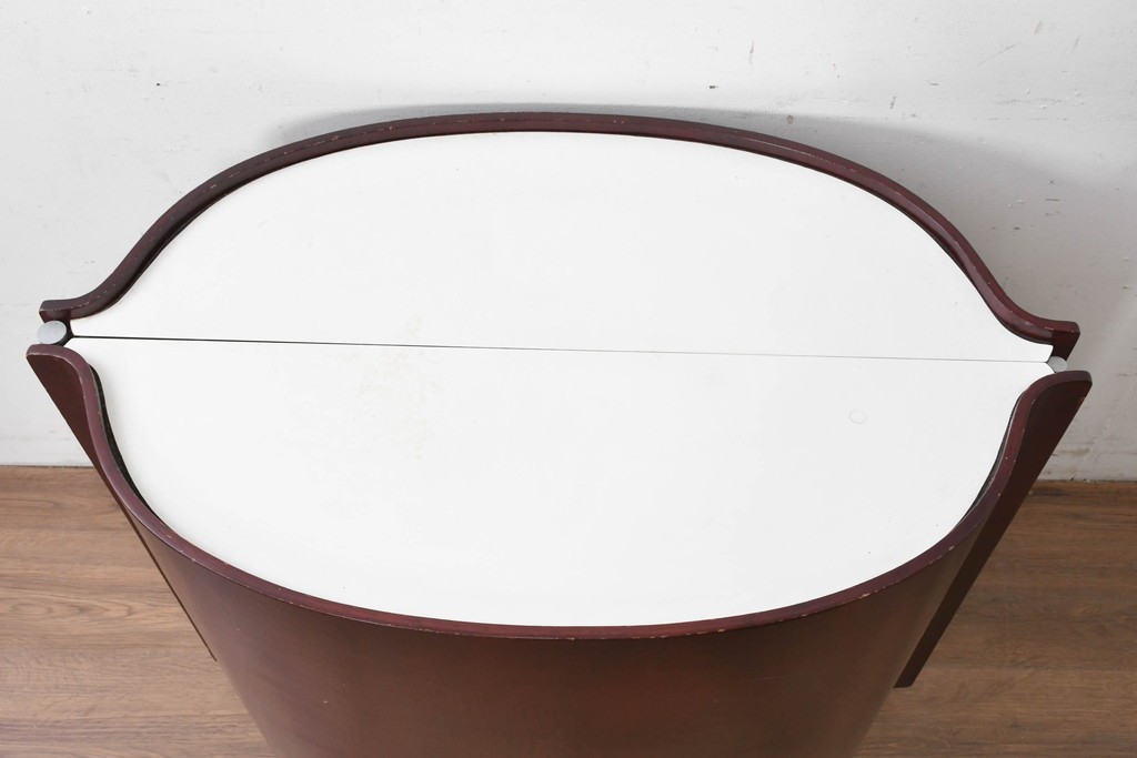 イタリアアンティーク　Tecno(テクノ)社　Eugenio Gerli(エウジェニオ・ジェルリ)デザイン　「Jamaica」　B106　ユニークなフォルムのバーキャビネット　(R-087365)