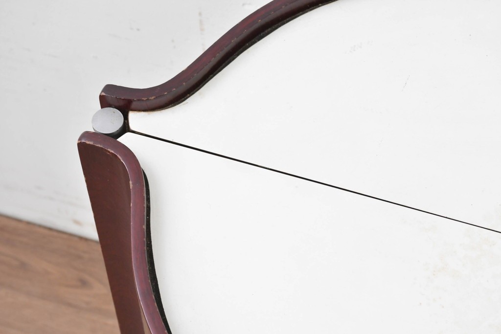 イタリアアンティーク　Tecno(テクノ)社　Eugenio Gerli(エウジェニオ・ジェルリ)デザイン　「Jamaica」　B106　ユニークなフォルムのバーキャビネット　(R-087365)