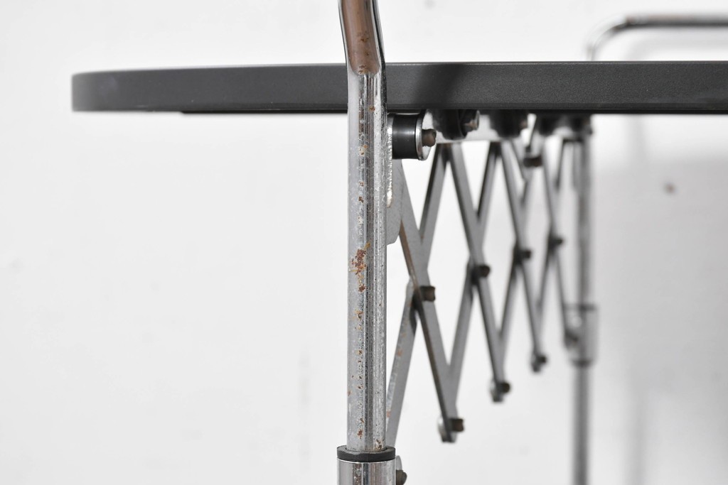 中古　イタリア　Kartell(カルテル)　GASTONE(ガストーネ)　折り畳めるトロリーワゴン　定価約15万円　(R-087366)