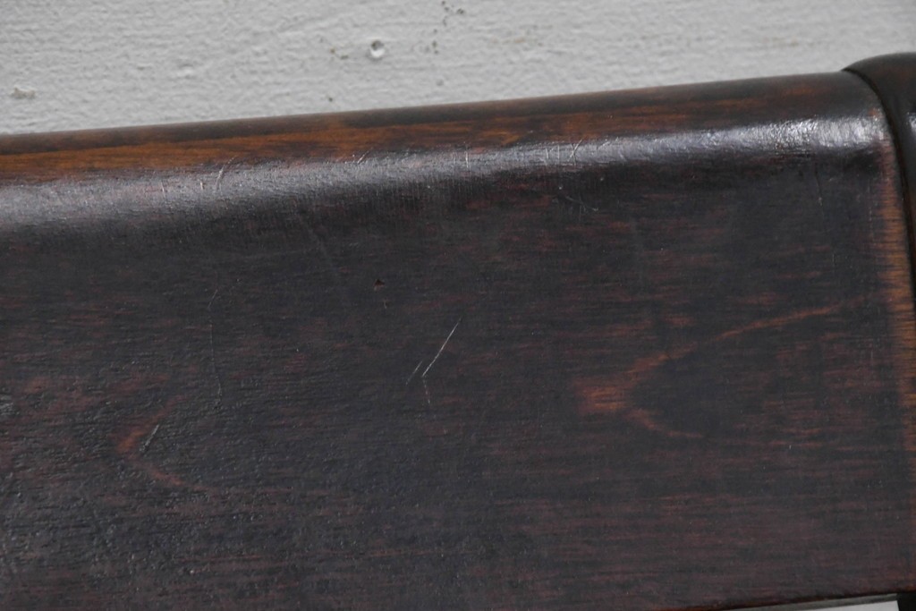 中古　美品　松本民芸家具　ラッシ座(ガマ座)がお洒落な#77型曲肘付きイス2脚セット　定価(2脚合計)約56万円　(R-087368)