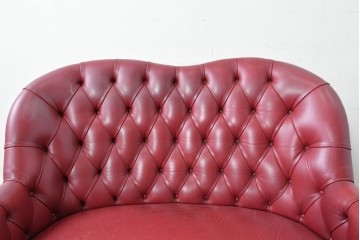 中古　スペイン　VARO,S.A. VALENTI(バロッサバレンティ)　本革　クラシカルなデザインの二人掛けソファ　(R-087369)