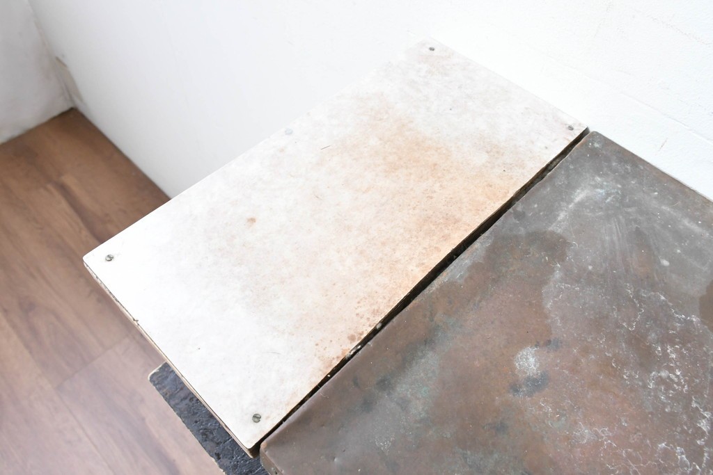 【簡易リペア限定品】和製アンティーク　天板銅板仕上げ　引き出しきのコンソールテーブル　(R-087372)