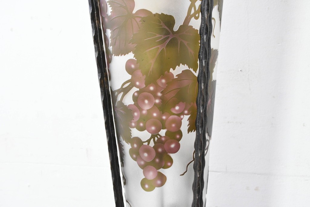中古　エミール・ガレ風(Emile Galle)　ぶどう柄のフロアスタンド　(R-087373)