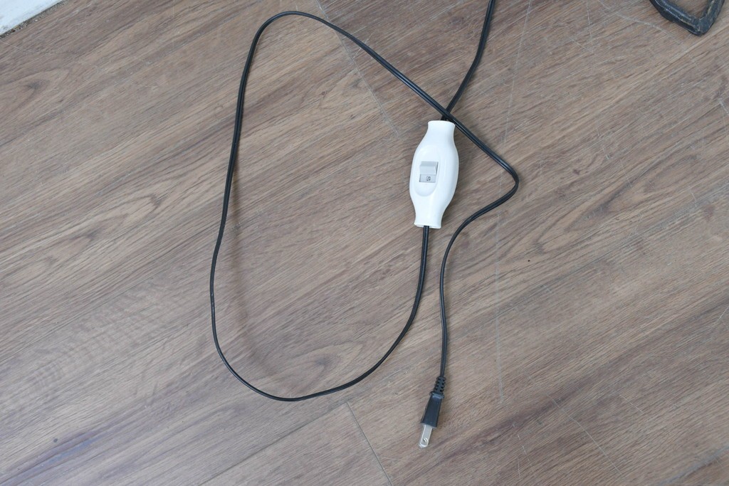 中古　エミール・ガレ風(Emile Galle)　ぶどう柄のフロアスタンド　(R-087373)