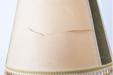 海外ヴィンテージ　真鍮ベースのフロアスタンド　(R-087374)