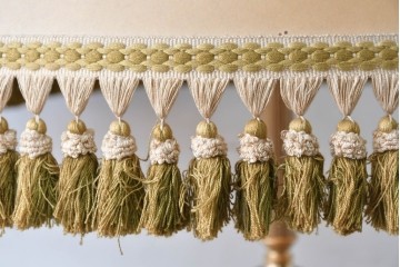 海外ヴィンテージ　真鍮ベースのフロアスタンド　(R-087374)