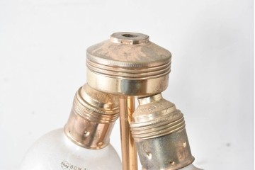 海外ヴィンテージ　真鍮ベースのフロアスタンド　(R-087374)