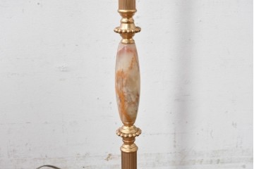 海外ヴィンテージ　真鍮ベースのフロアスタンド　(R-087374)