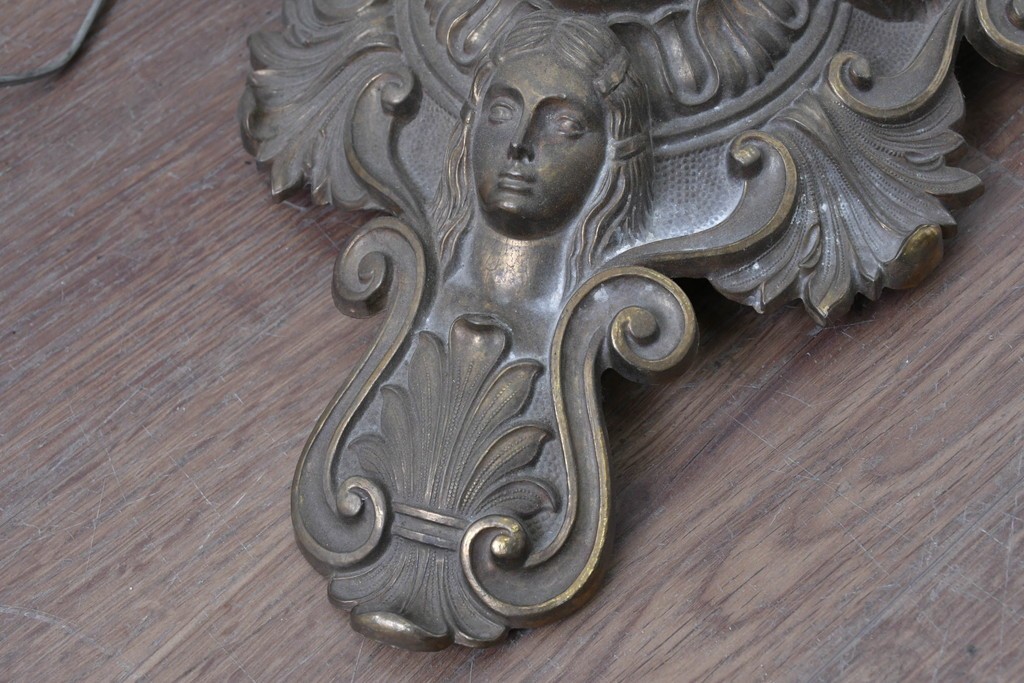 海外ヴィンテージ　真鍮ベースのフロアスタンド　(R-087374)