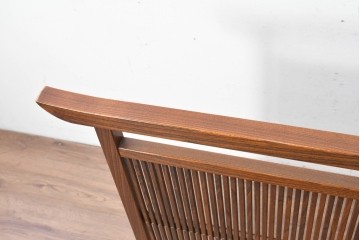 和製ヴィンテージ　高級品　総欅(ケヤキ)材　素材の良さが際立つ漆塗りの衝立て　(R-087375)