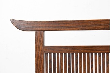 和製ヴィンテージ　高級品　総欅(ケヤキ)材　素材の良さが際立つ漆塗りの衝立て　(R-087375)