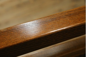 和製ヴィンテージ　高級品　総欅(ケヤキ)材　素材の良さが際立つ漆塗りの衝立て　(R-087375)