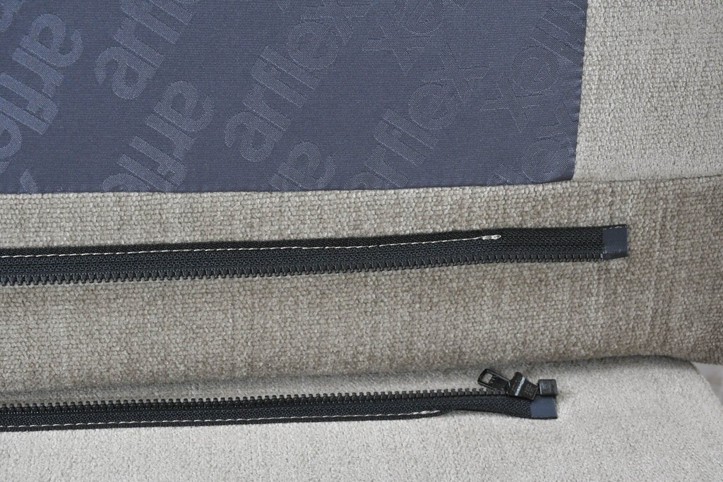 中古　arflex(アルフレックス)　GALE(ガーレ)　やわらかな座り心地が魅力のキャスター付きオットマン　定価約36万円　(R-087376)