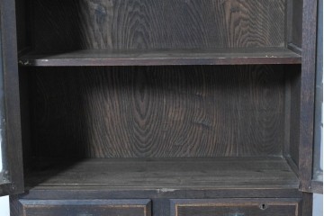 和製アンティーク　レトロな透かし彫り入り本箱　(R-087378)