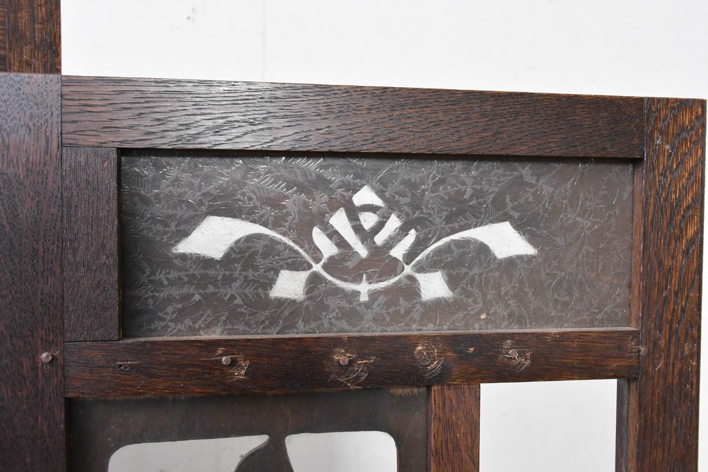 和製アンティーク　レトロな透かし彫り入り本箱　(R-087378)