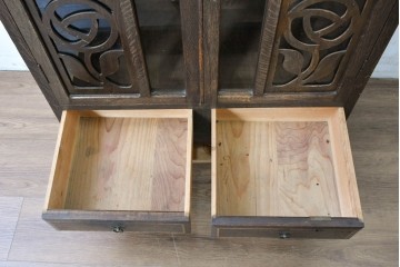 和製アンティーク　レトロな透かし彫り入り本箱　(R-087378)