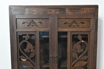 和製アンティーク　レトロな透かし彫り入り本箱　(R-087378)