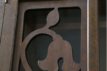 和製アンティーク　レトロな透かし彫り入り本箱　(R-087378)