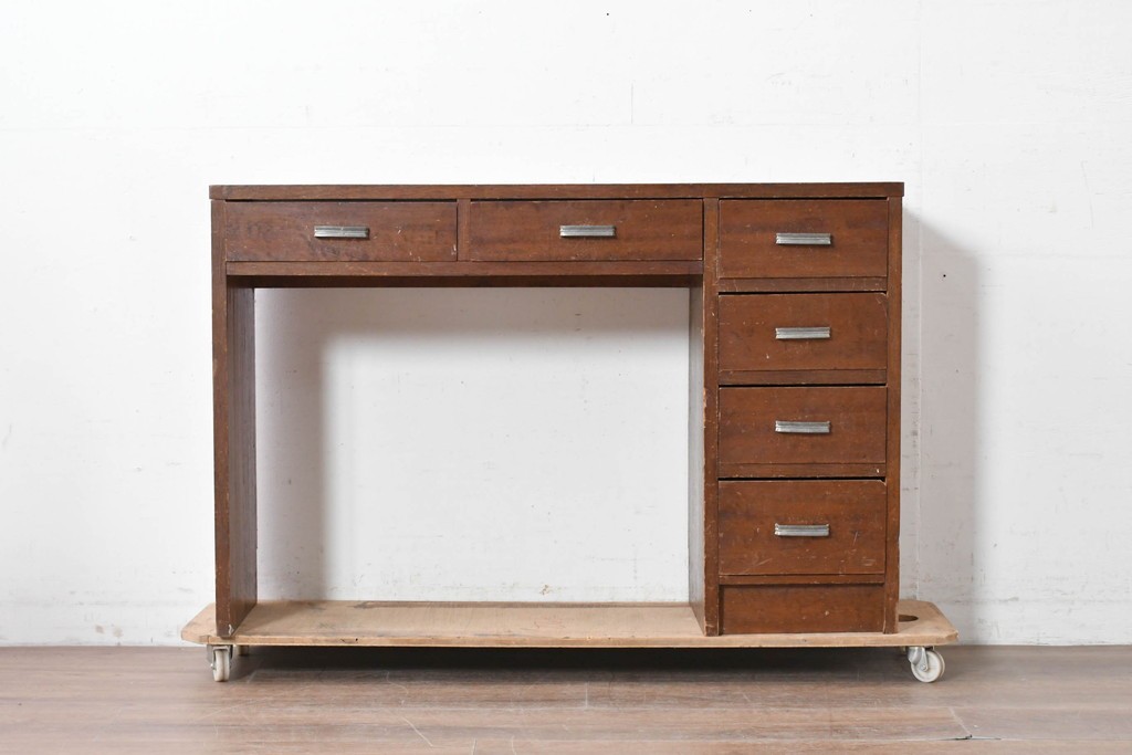 和製アンティーク　人気の薄型　圧迫感なく取り入れやすい片袖机　(R-087379)