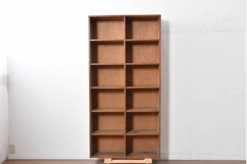 和製ヴィンテージ　素朴な木味が魅力のレトロな升目棚　(R-087381)