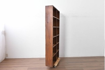 和製ヴィンテージ　素朴な木味が魅力のレトロな升目棚　(R-087381)