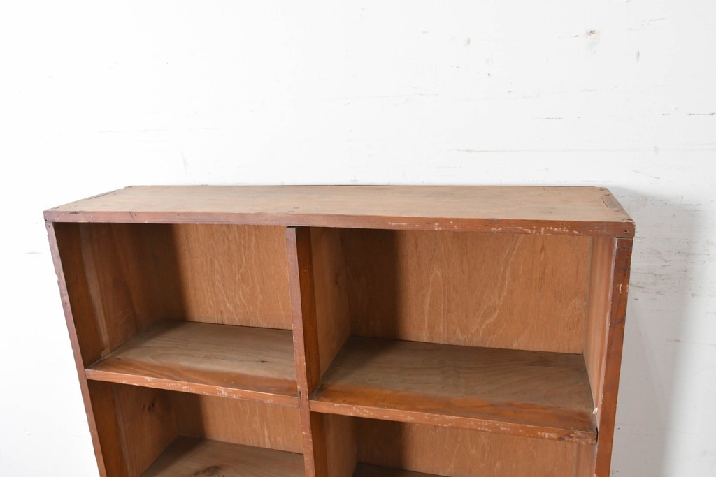 和製ヴィンテージ　素朴な木味が魅力のレトロな升目棚　(R-087381)