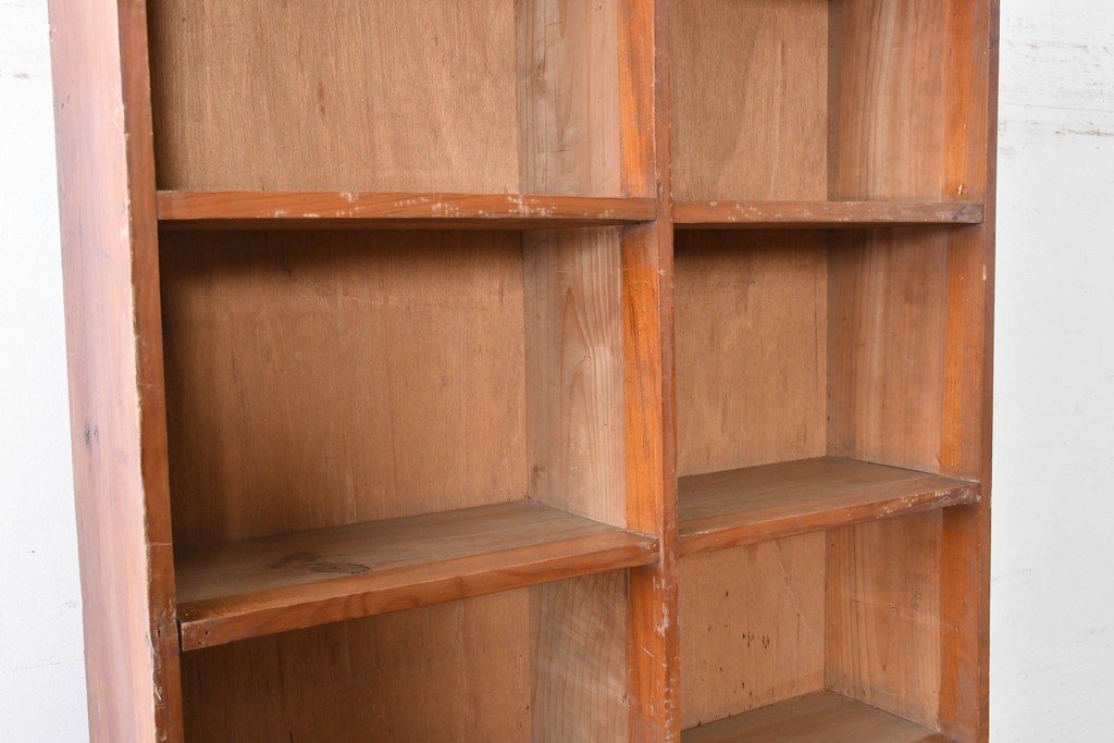 和製ヴィンテージ　素朴な木味が魅力のレトロな升目棚　(R-087381)