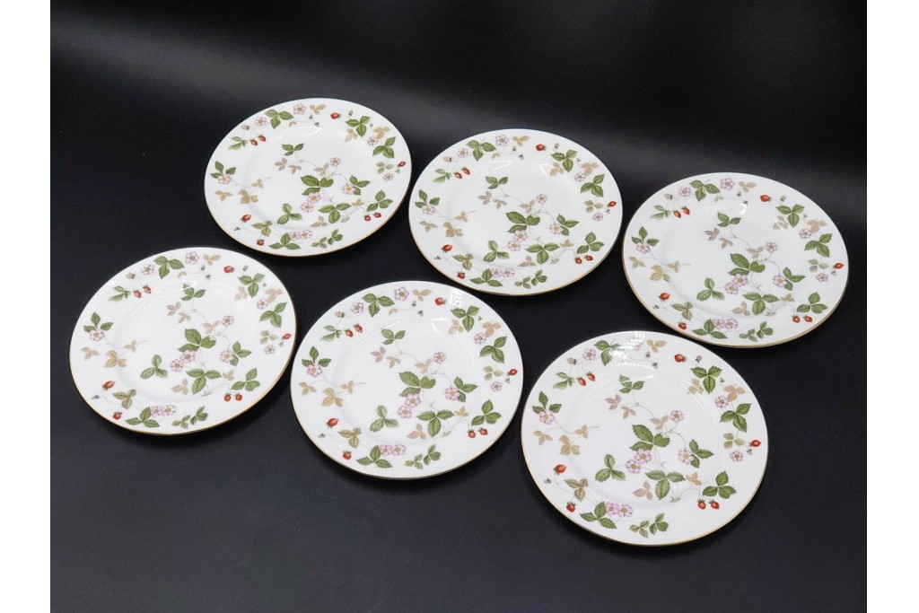 イギリス　WEDGWOOD(ウェッジウッド)　直径約18cm　ワイルドストロベリーシリーズのプレート6枚セット　(R-087384)