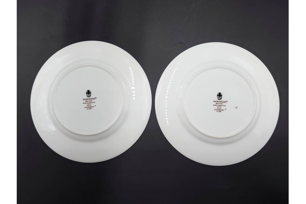 イギリス　WEDGWOOD(ウェッジウッド)　直径約18cm　ワイルドストロベリーシリーズのプレート6枚セット　(R-087384)