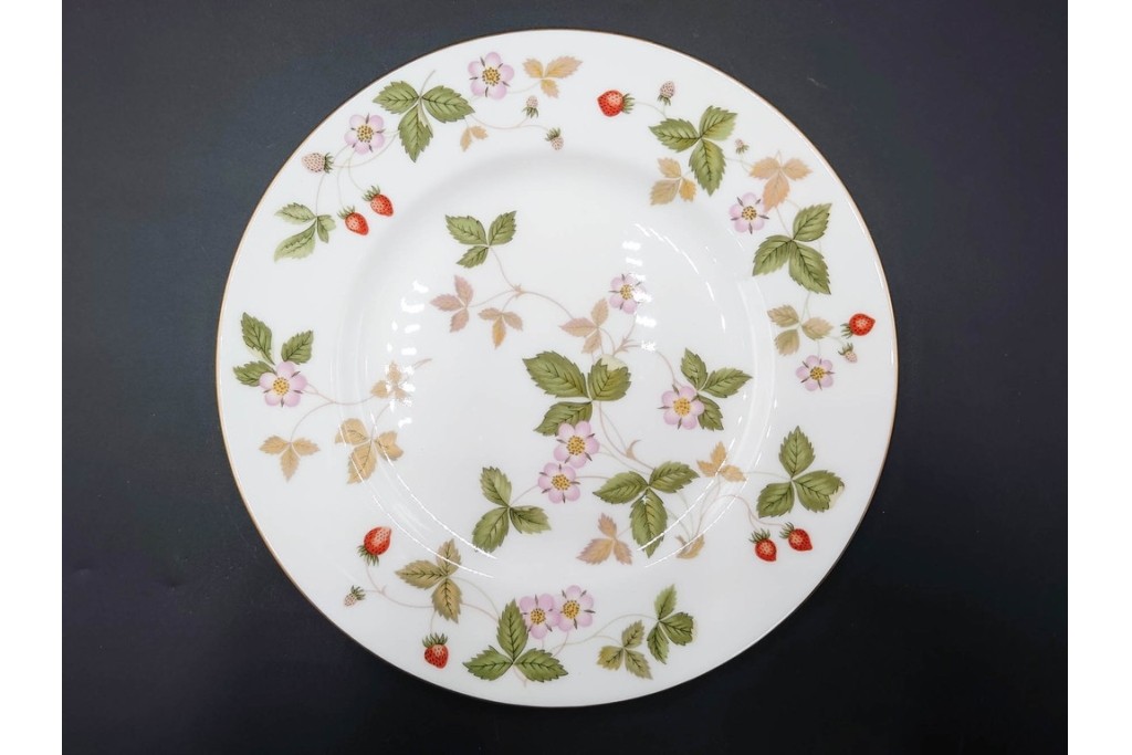 イギリス　WEDGWOOD(ウェッジウッド)　直径約18cm　ワイルドストロベリーシリーズのプレート6枚セット　(R-087384)