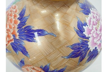 香蘭社　有田焼　染錦　高さ約35cm　金彩と牡丹模様が華やかな花瓶　(R-087386)