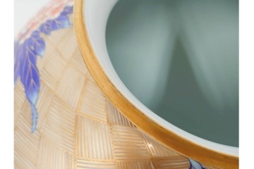 香蘭社　有田焼　染錦　高さ約35cm　金彩と牡丹模様が華やかな花瓶　(R-087386)