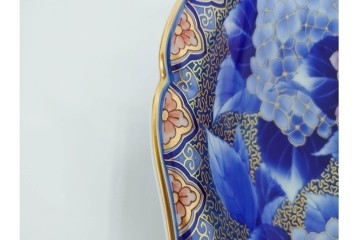 深川製磁　陶彩作　染錦　紫陽花金ミルの飾鉢　共箱付き　(R-087388)