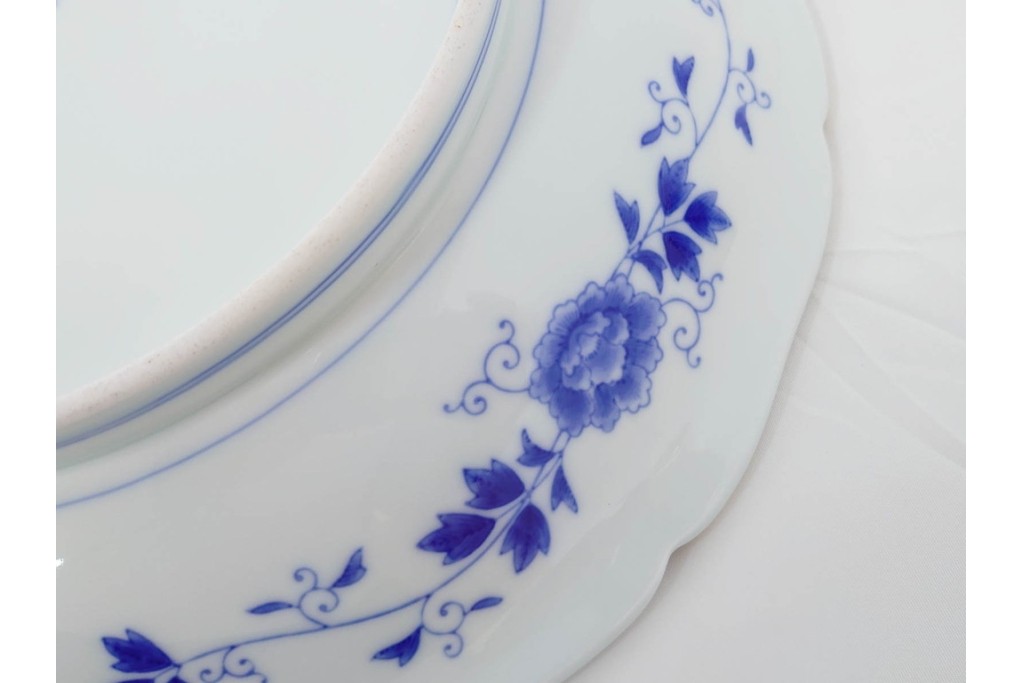 深川製磁　陶彩作　染錦　紫陽花金ミルの飾鉢　共箱付き　(R-087388)