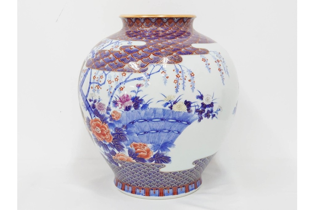 深川製磁　有田焼　染錦　高さ約37cm　華やかな御所車絵の花瓶　共箱付き　(R-087392)