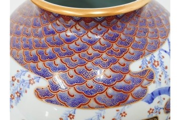 深川製磁　有田焼　染錦　高さ約37cm　華やかな御所車絵の花瓶　共箱付き　(R-087392)