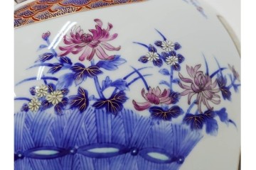 深川製磁　有田焼　染錦　高さ約37cm　華やかな御所車絵の花瓶　共箱付き　(R-087392)