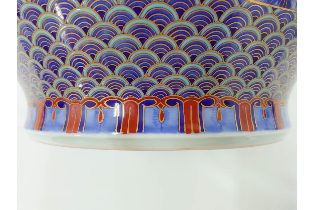 深川製磁　有田焼　染錦　高さ約37cm　華やかな御所車絵の花瓶　共箱付き　(R-087392)