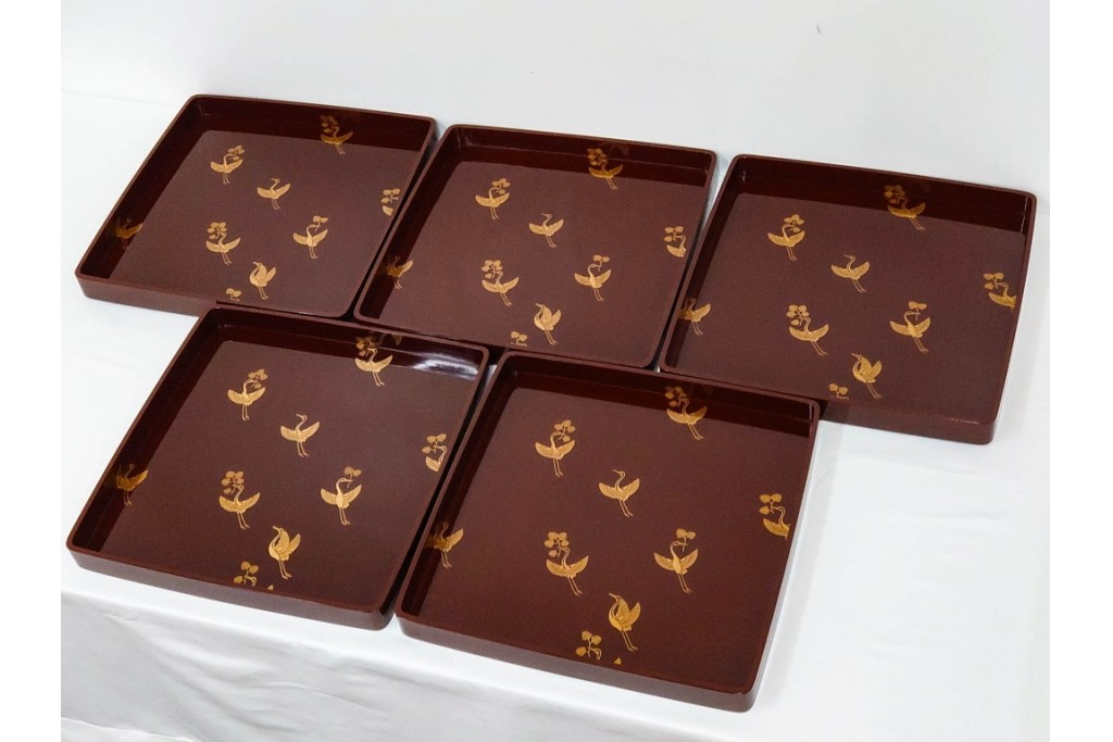 大正から昭和初期　輪島塗　在銘　松喰鶴文の蒔絵が上品な四方盆5点セット　(R-087399)